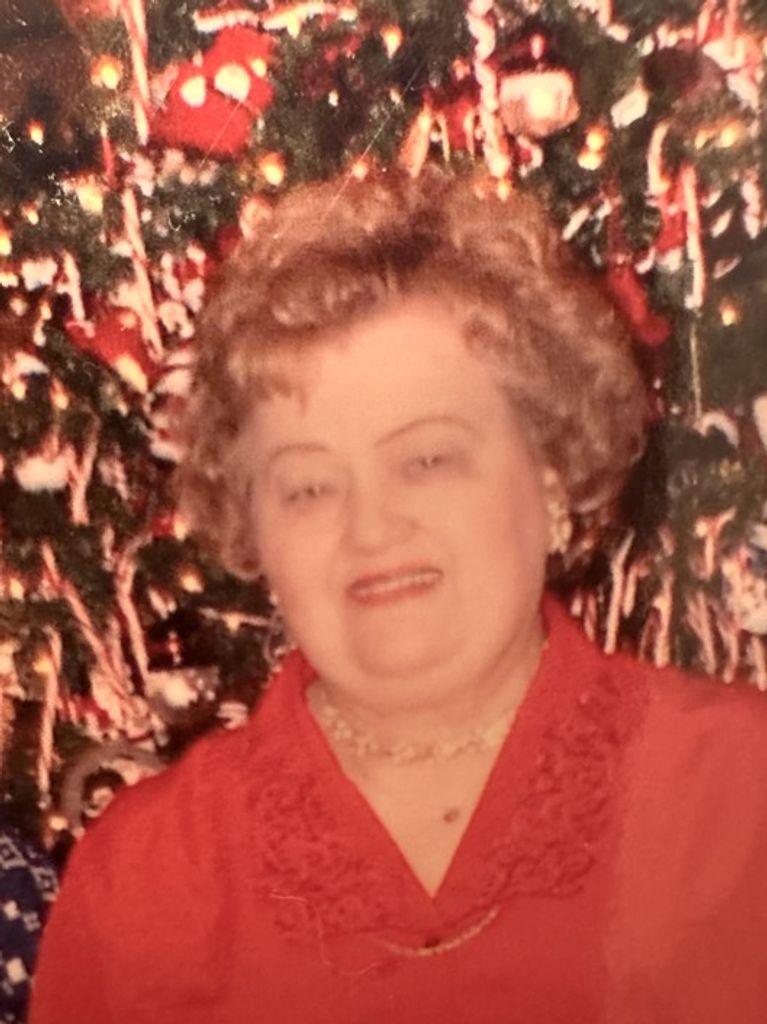 Rosalia Zach Profile Photo
