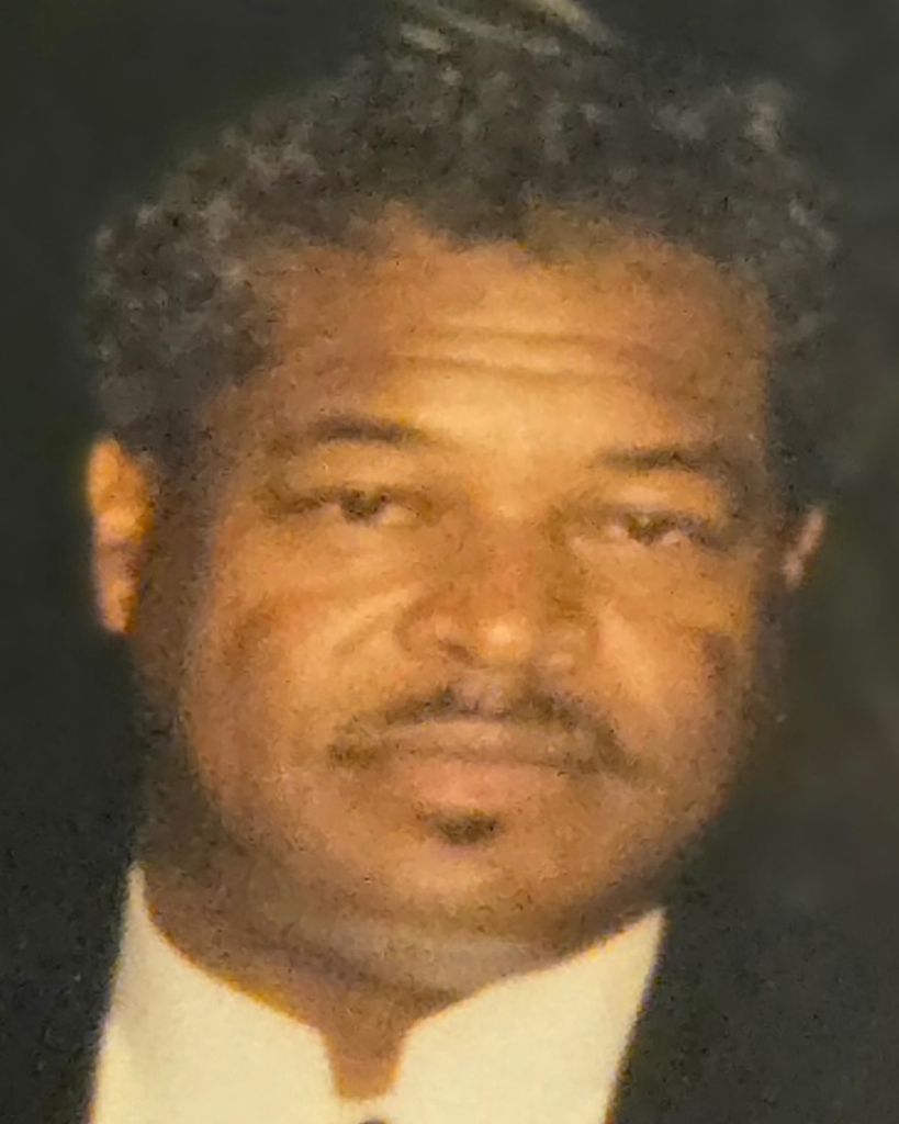 Thomas Bell Profile Photo