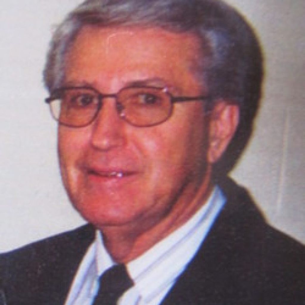 Robert   McClung