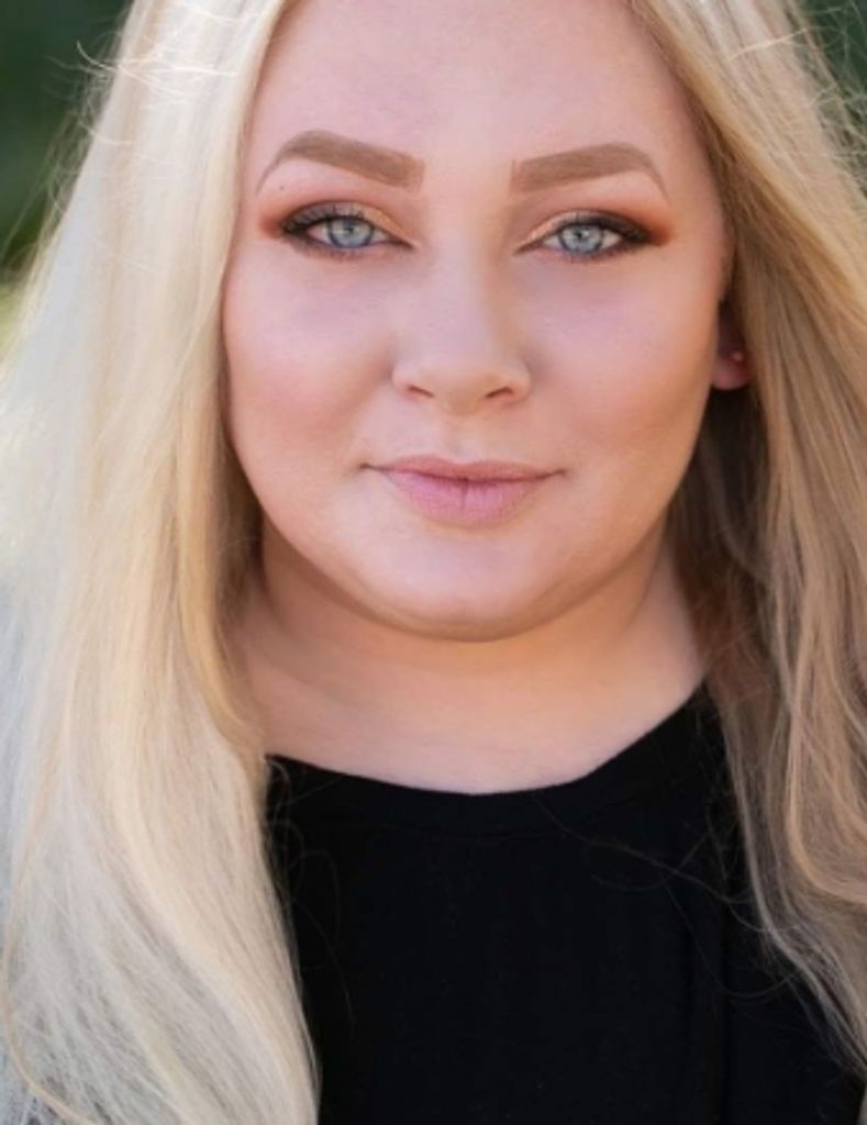 Dr. Heather  Nicole  Bliss