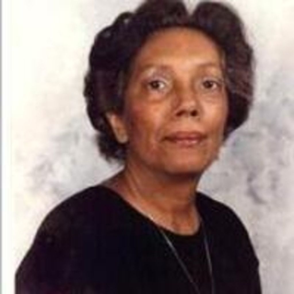 Dolores B Carter