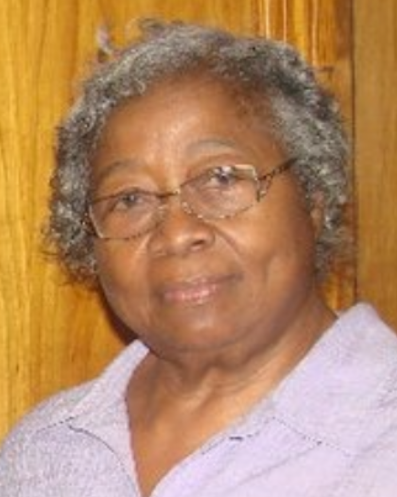 Azurea Robinson White Profile Photo