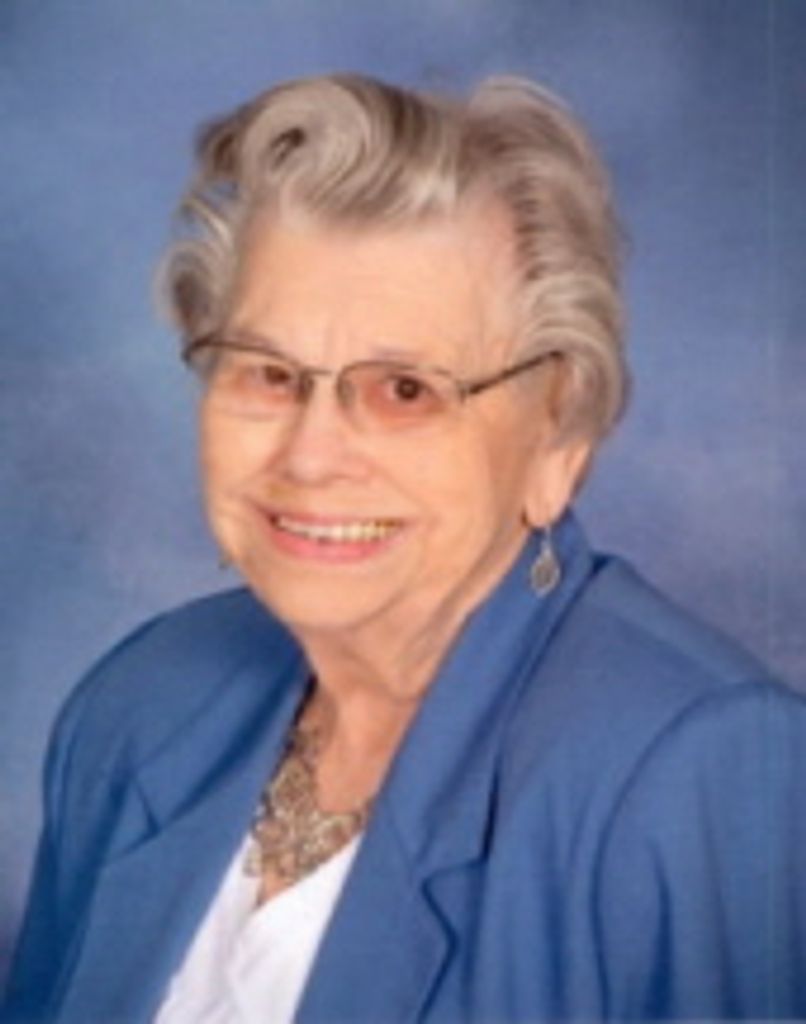 Doretta R Smith