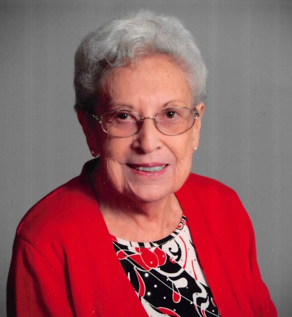 Lois Schultz
