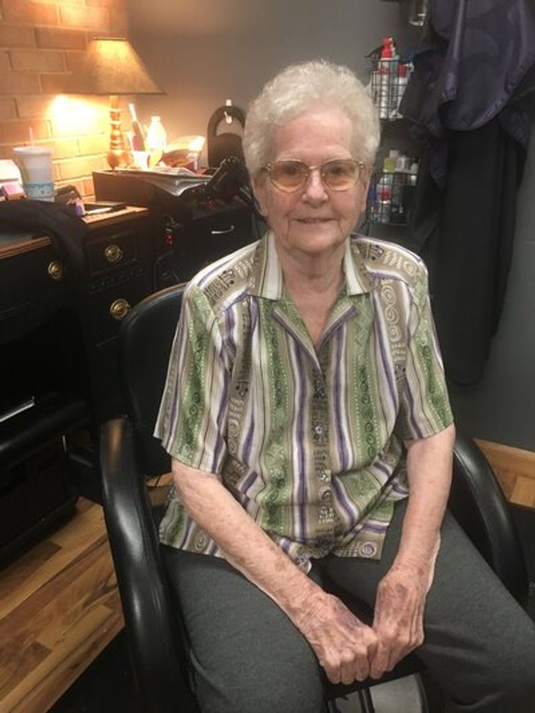 Lois Joann (Johnston) Hamilton