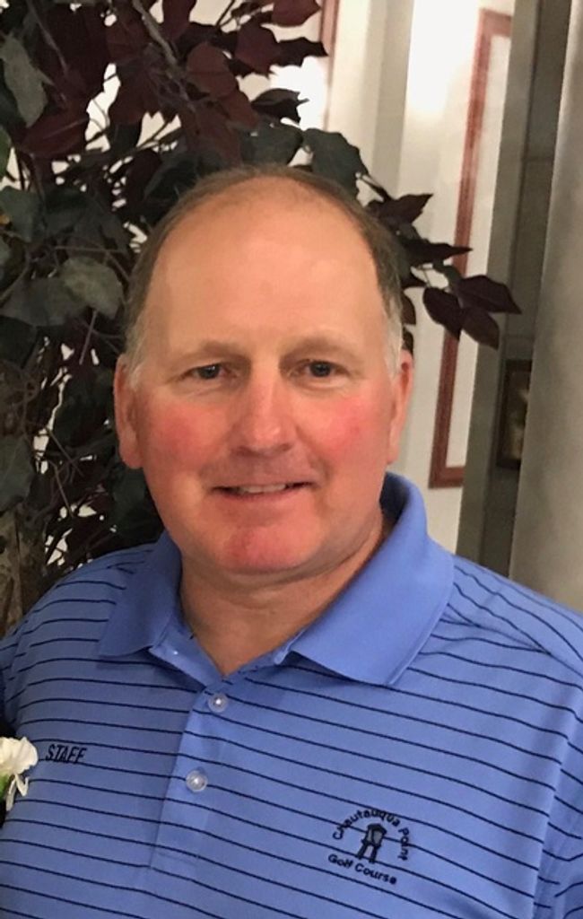 Christopher Stephen Elliott Profile Photo