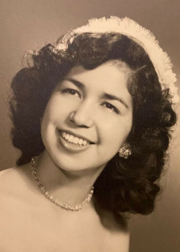 Estella Castillo Profile Photo