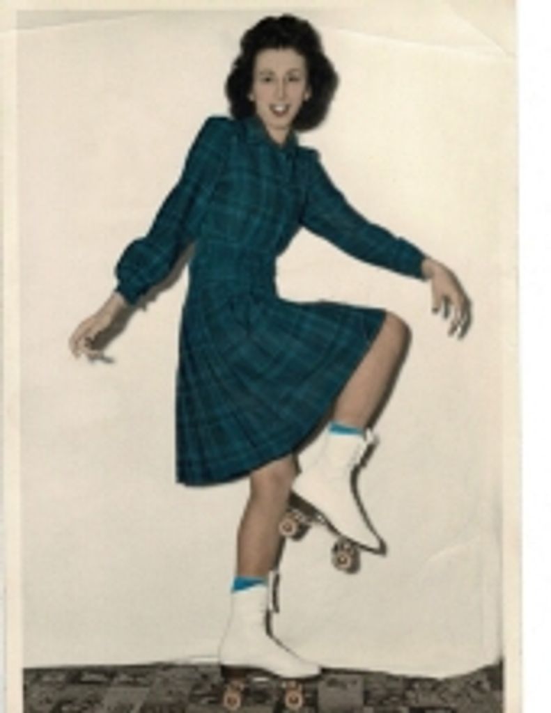 Betty Earl