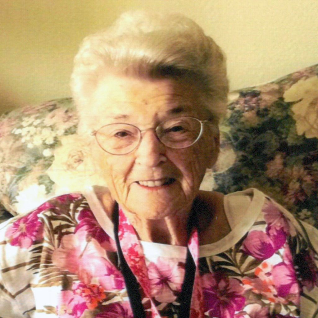 Evelyn Gertrude Dzurick