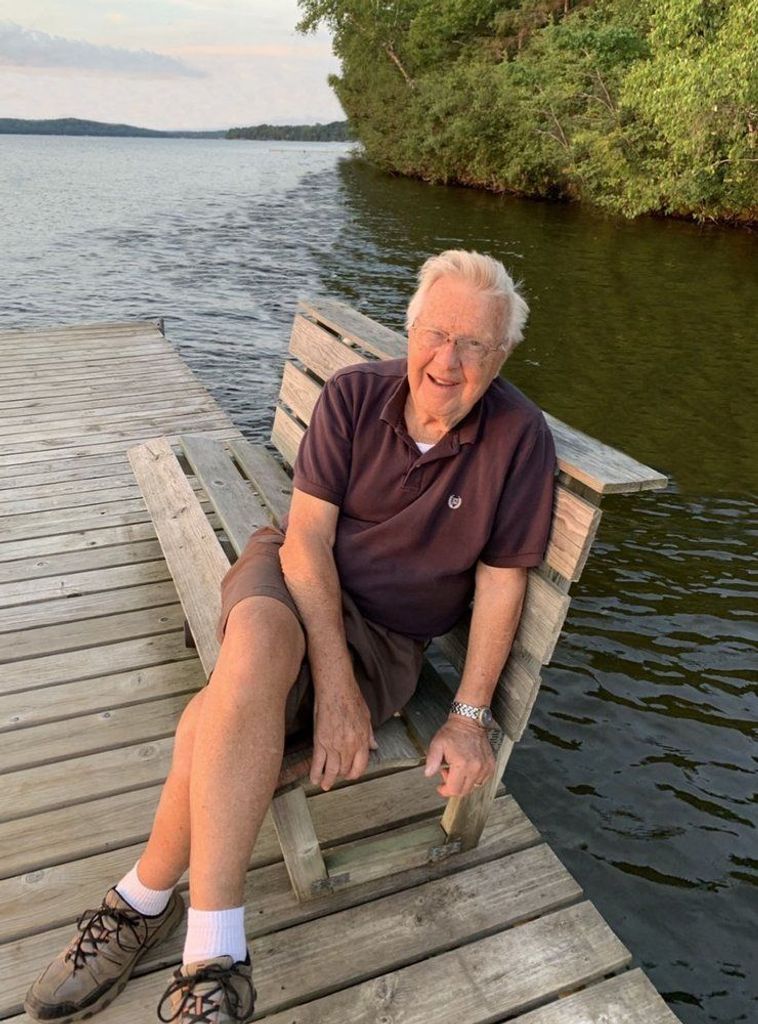 Sven Julius Carlson Profile Photo