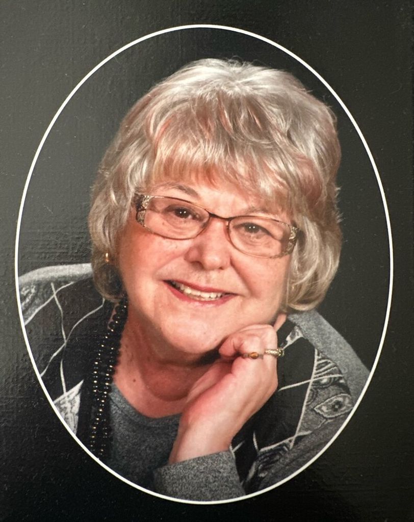 Lerae (Julian) Holden