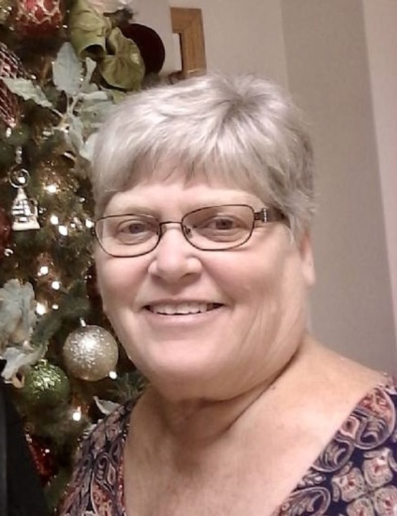 Nancy L Smith Profile Photo