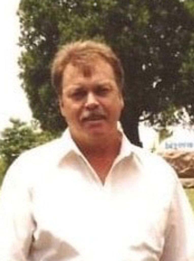 Robert Earl Burton Profile Photo