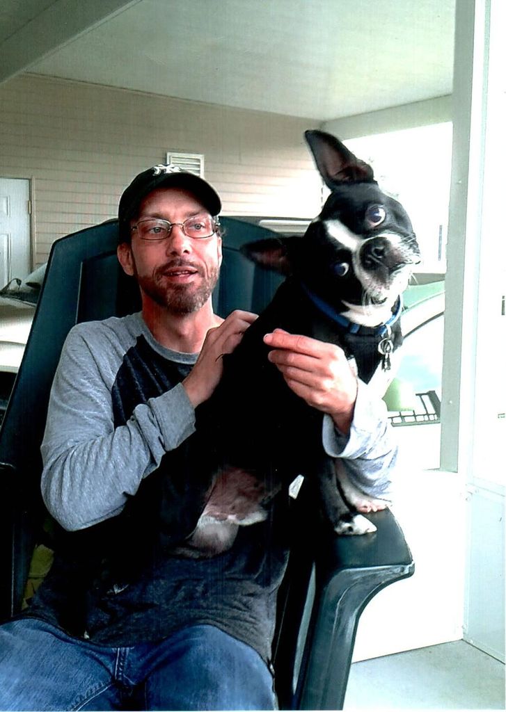Gordon Lamar Besterfeldt Profile Photo