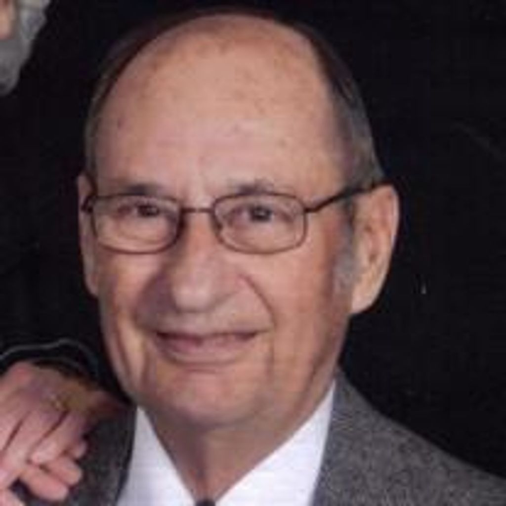 Earl L Brackenbush Profile Photo