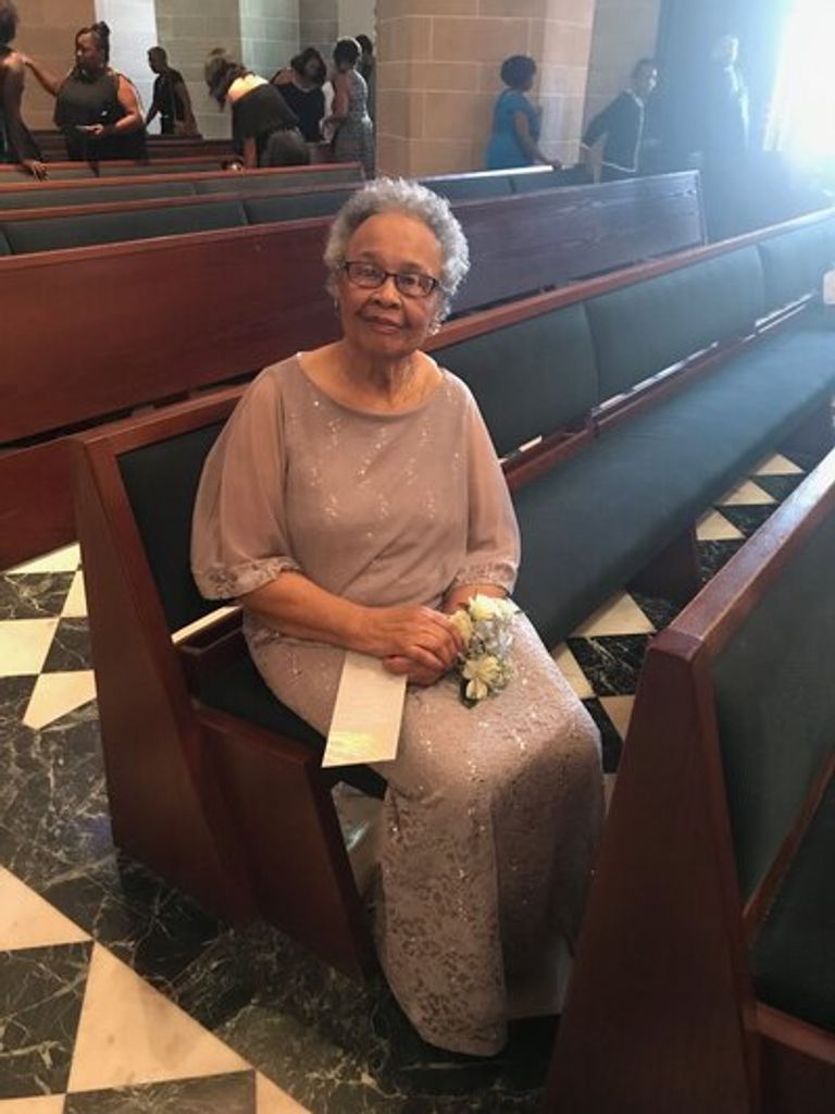 Mrs. Lizzie Lee Bryant Profile Photo