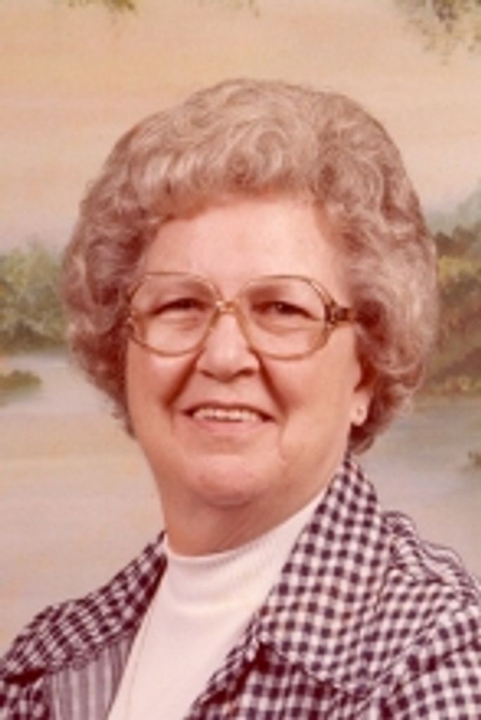 Lexie Phipps Garland