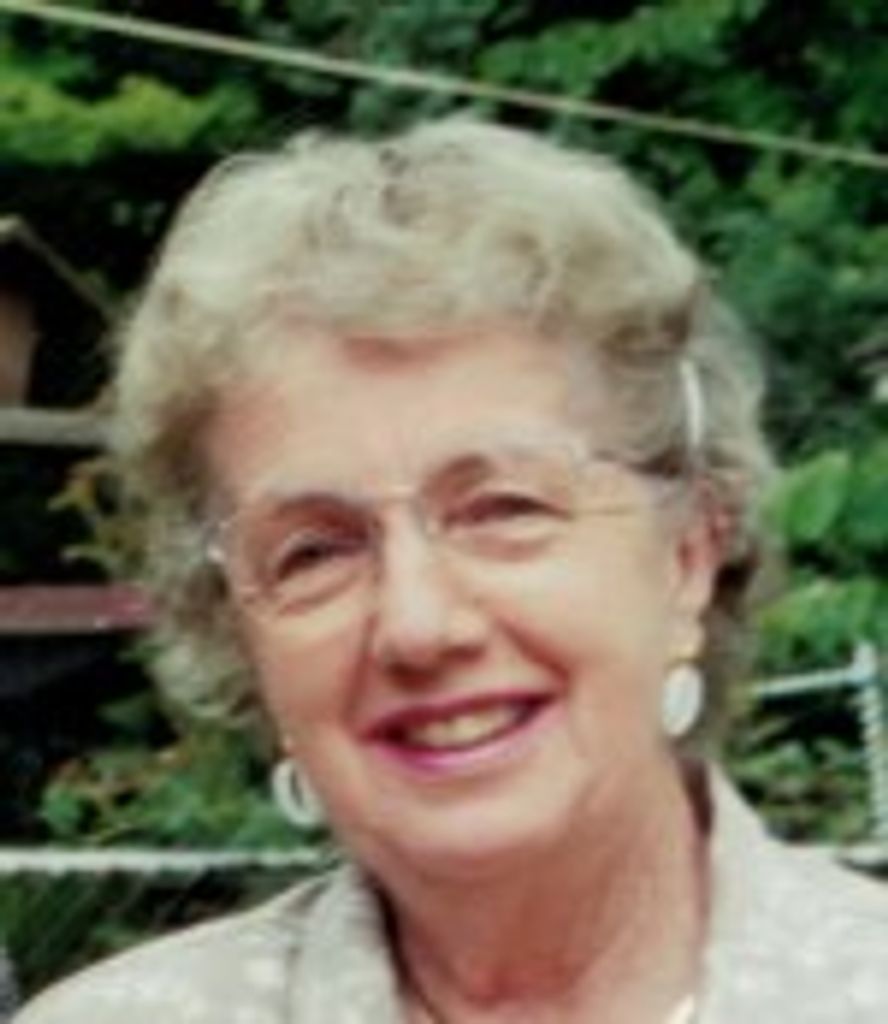 Effie Claire Mahrdt