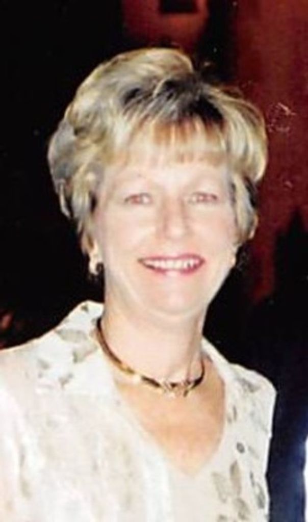 Marilyn Roux