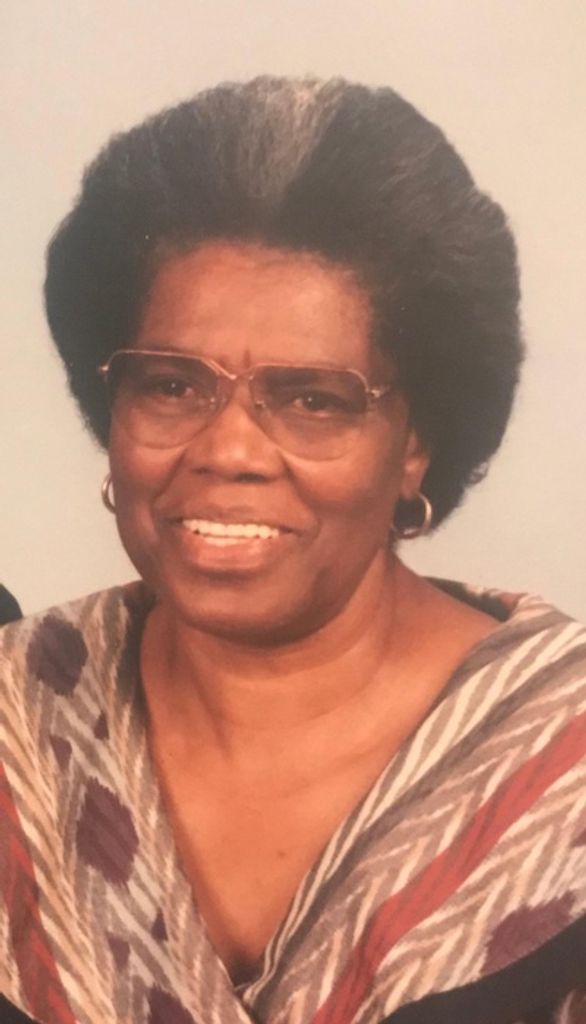 Delta Mae Simmons Profile Photo