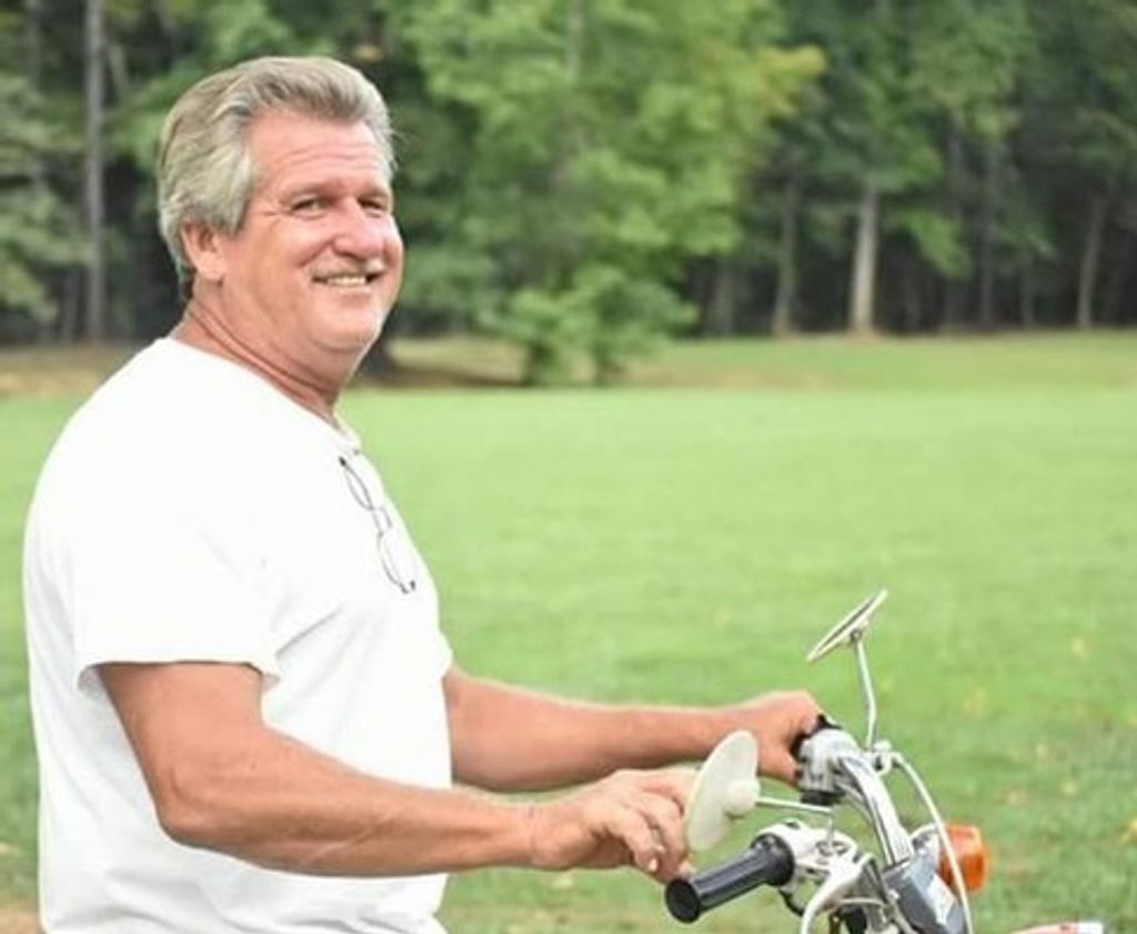 Thomas Earl Baker Profile Photo