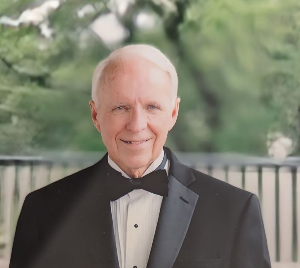 Mr. Robert W. Powell Profile Photo