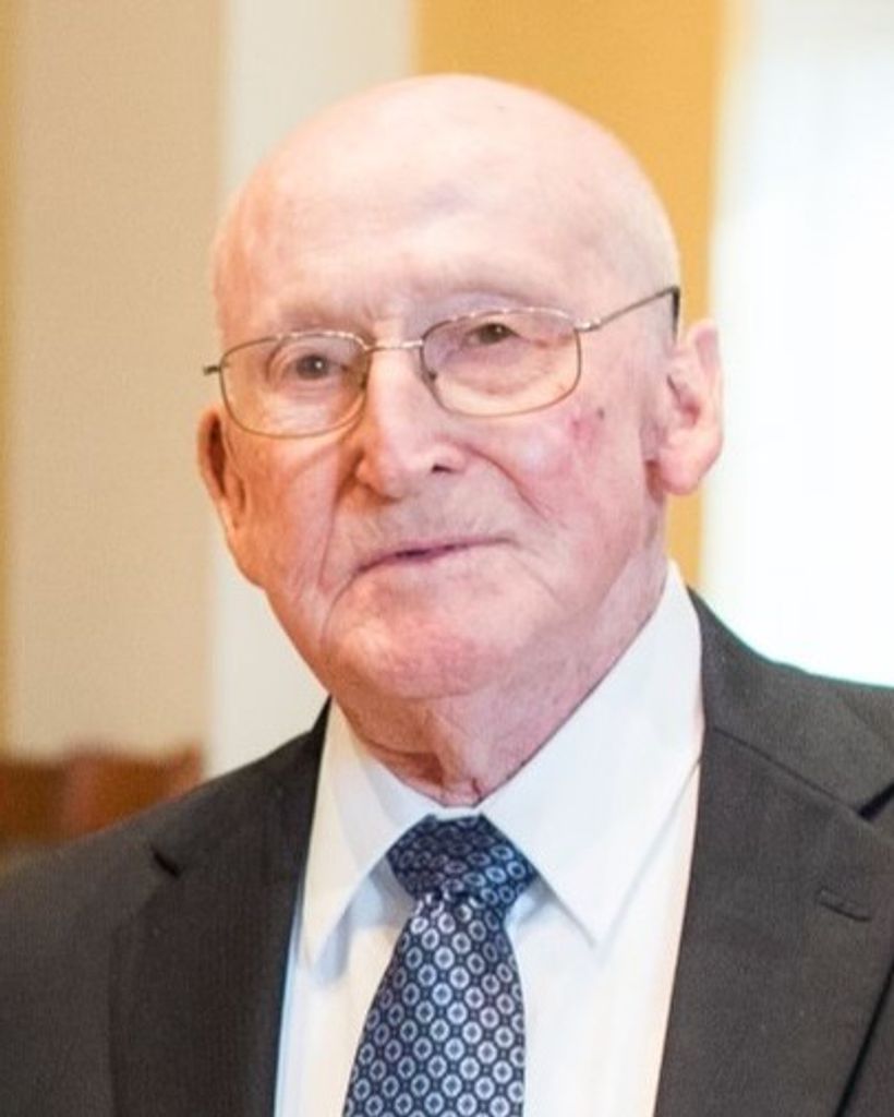 Thomas Kenneth Campbell Profile Photo