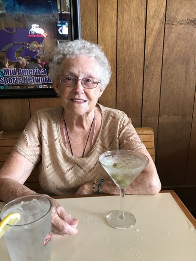 Gwendolyn Lee Mccartee