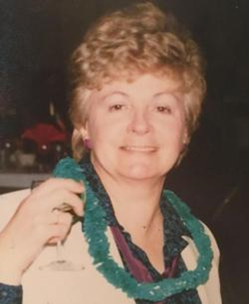 Theresa Marjorie Nachuk (Nee Quinn)