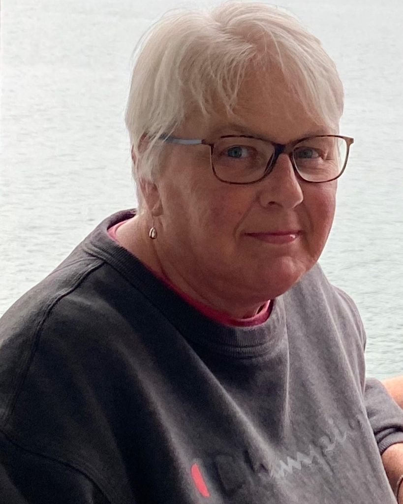 Jacqueline Y. Hollan