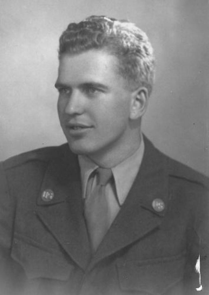 Everett Rowe