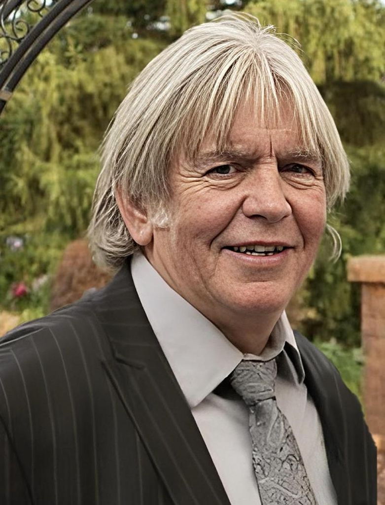 Daniel Leo Siemion Ii