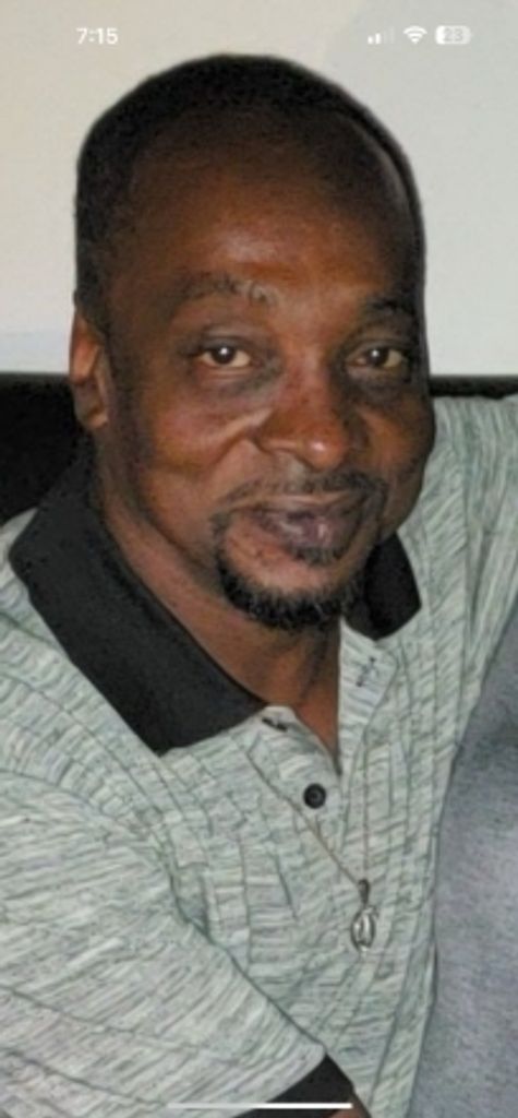 Charlie Jones Profile Photo