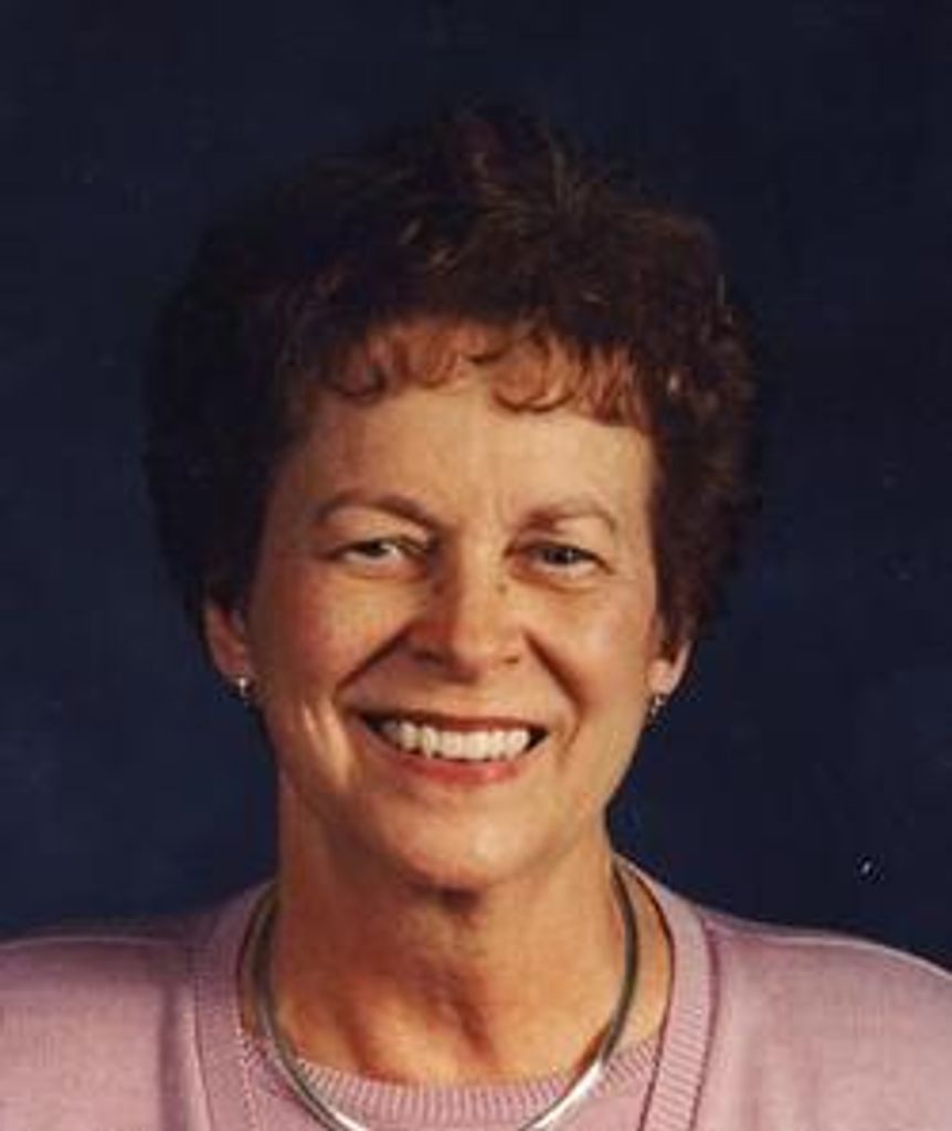 Shirley May Rich Vanleeuwen