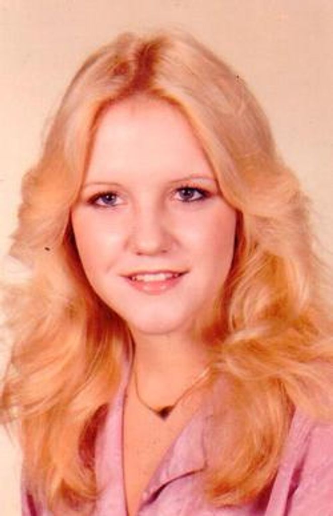 Angela Rose Wiewiura