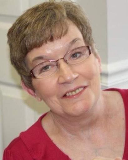 Carolyn Lynn's obituary image