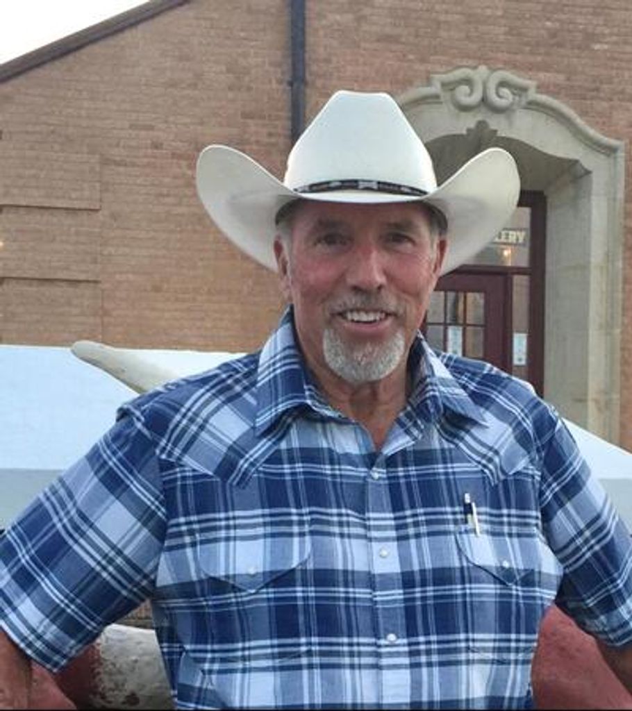 Thomas Leon Hertel Profile Photo