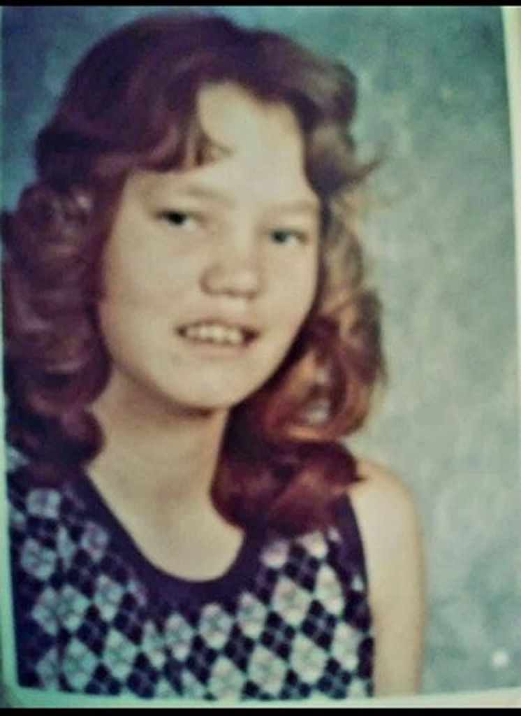 Della Marie Holland Profile Photo