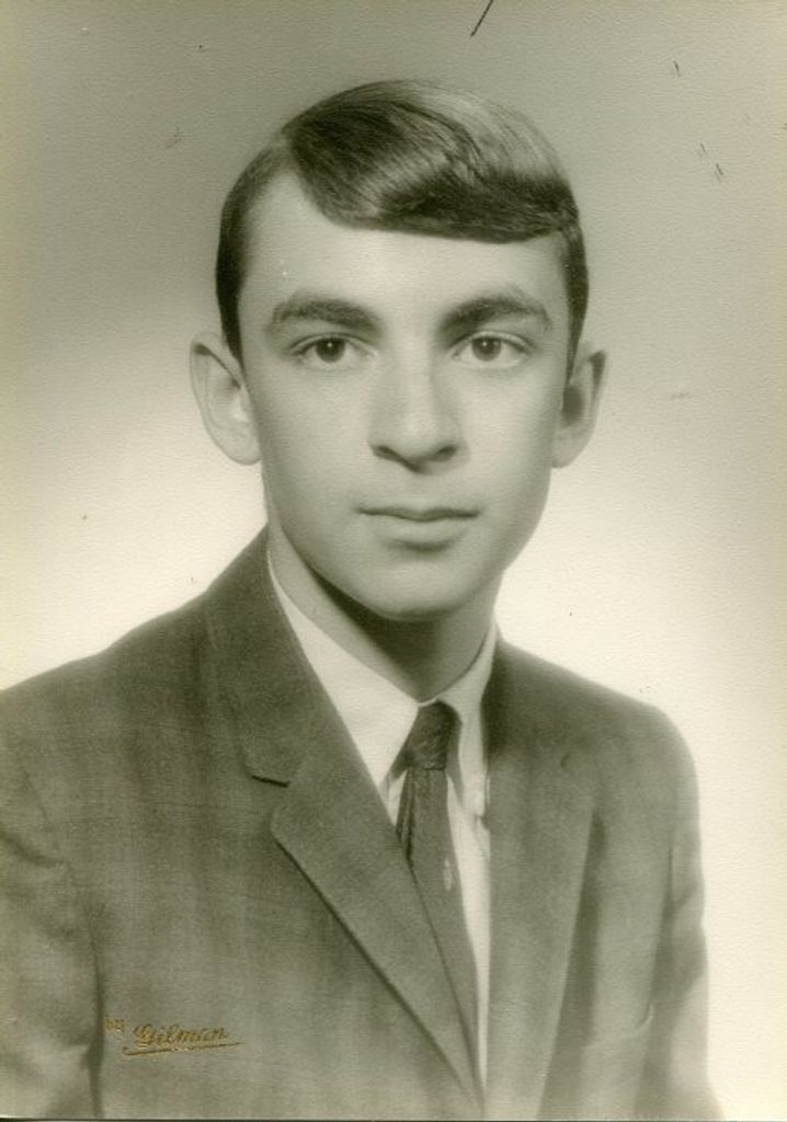 Robert Bruce Maro