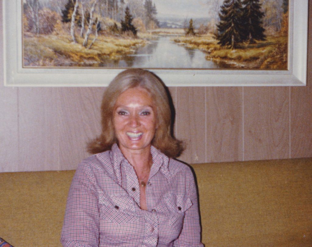 Lorraine Meryl Moore Profile Photo