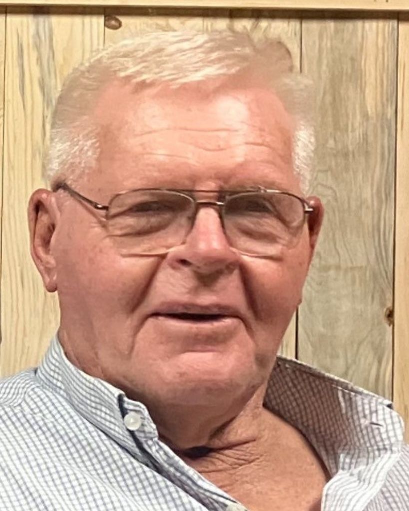 Tom "Tommy" Thompson Profile Photo