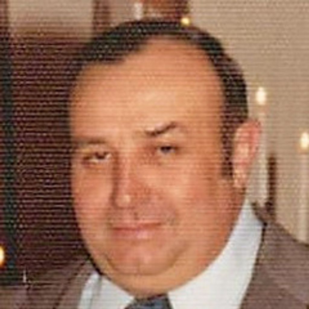 Robert "Bob" Straley