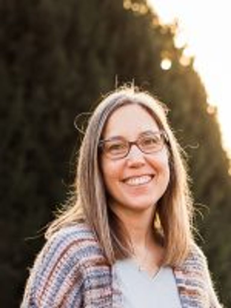 Hallie McGlumphy