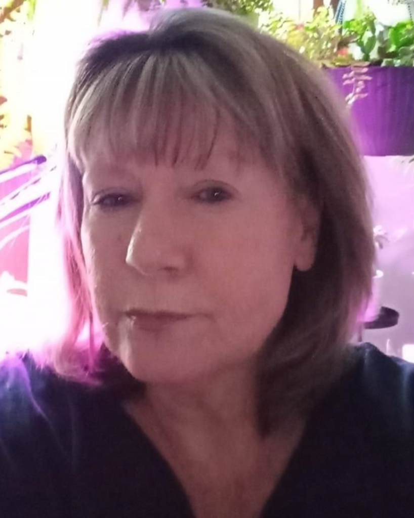 Lora Marie Kuechler Profile Photo