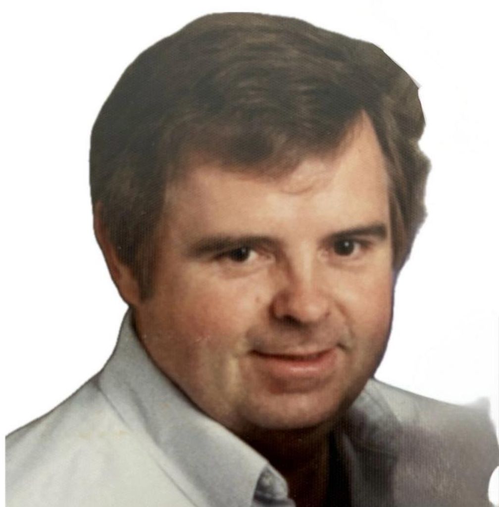 Michael Wayne Crowl Profile Photo