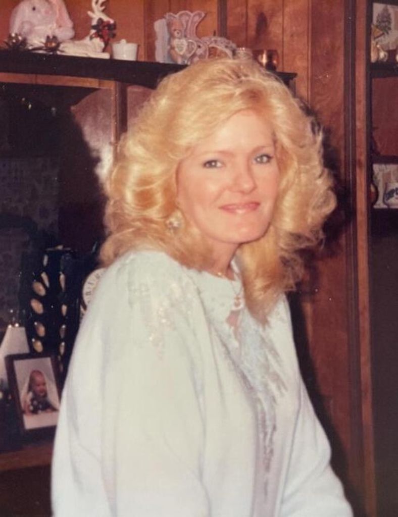 Shirley Bult