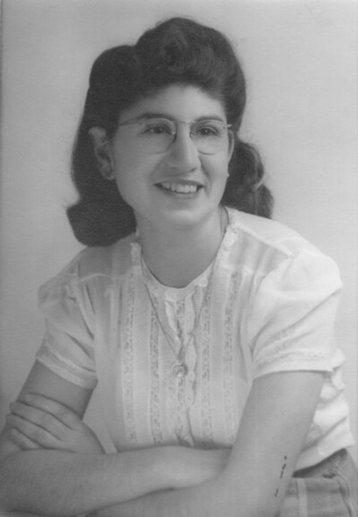 Emma Consuala Roustan Schirmer Profile Photo