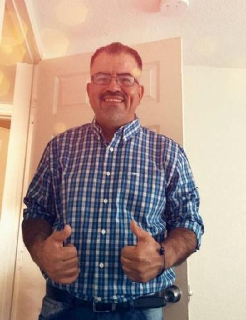 Manuel Ruiz Flores Jr.