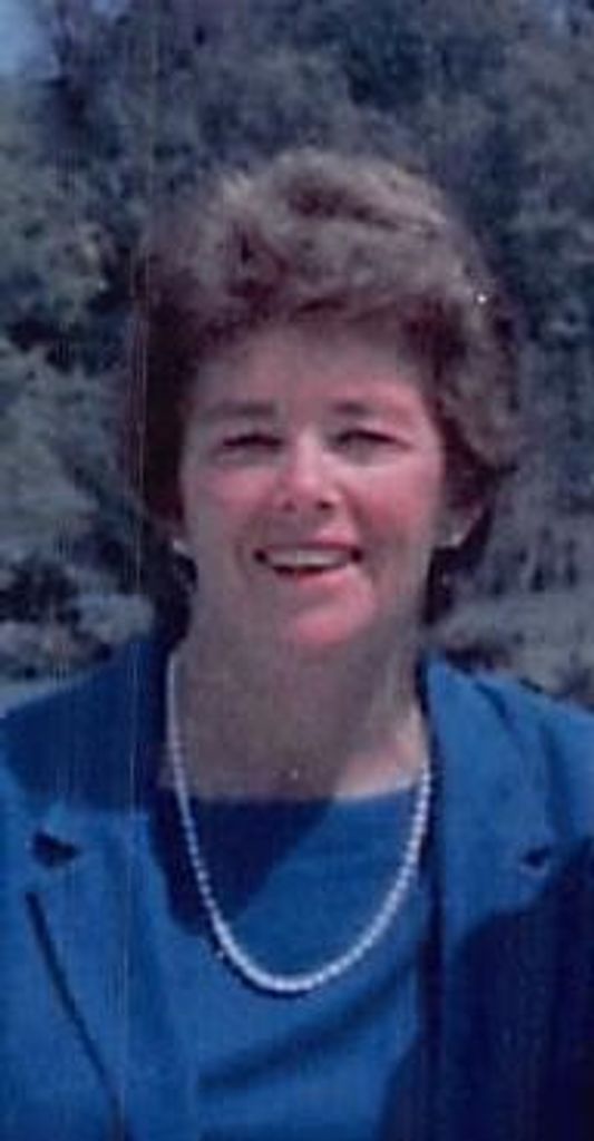 Mary E (Logue)  Snyder
