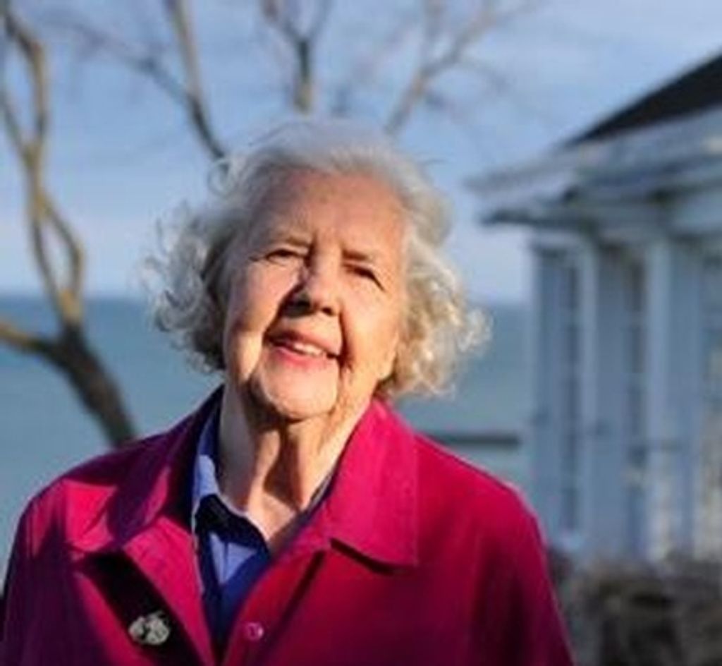 Helen Rayson Straiton